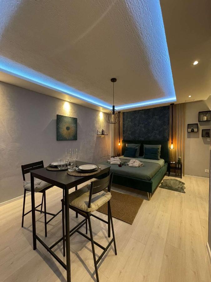 Appartement La Splenzia Spa Jacuzzi Wifi Clim Avignon Exterior photo